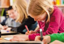 Pour ou contre les devoirs à l’école ?