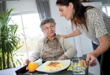 Les familles d’accueil une bouffée d’air frais pour les personnes âgées