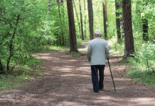 Les personnes âgées en banlieue, premières touchées par la solitude